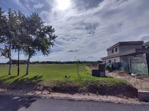 Terreno En Venta - 1018mts2 - Haras Del Sur Iii - La Plata
