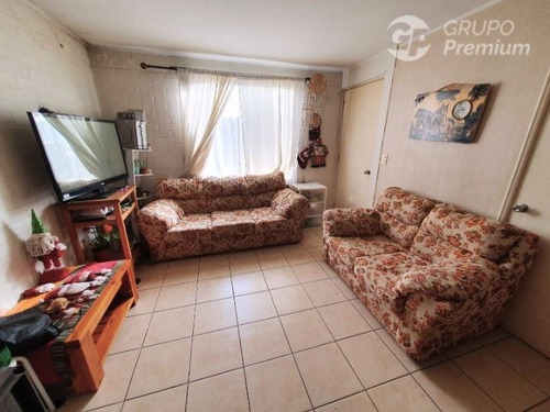 Hermosa Y Acogedora Casa En Venta De 3 Dorm.1b En Villarrica