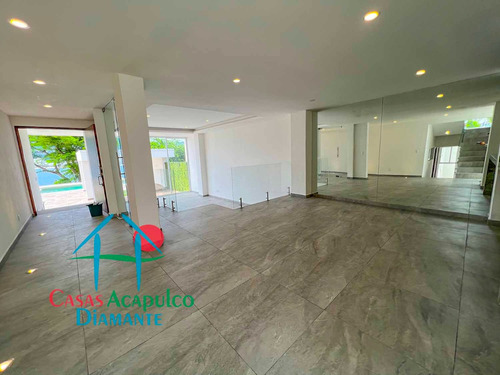 Cad Casa Daniela. Terraza Con Jardín Artificial, Alberca, Barra - Bar Y Gazebo