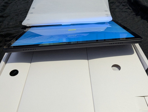 Lenovo Tab M10 Gen 3 (open Box) (Usado)