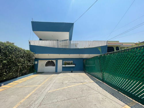 Edificio En Venta, Las Arboledas,