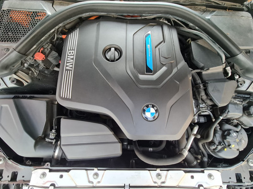BMW Serie 3 330e Sport Line Híbrido