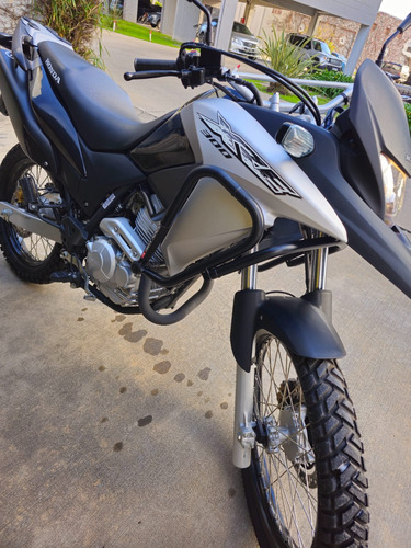 Honda Xre 300 Nueva!!! 900 Km !!!