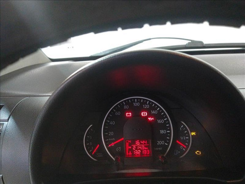 Imagem 7 de 12 de Volkswagen Fox 1.0