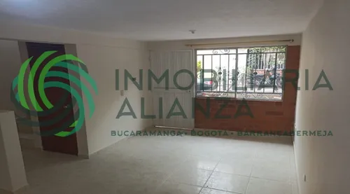 Casa En Venta En Paseo Del Puente. Cod V61679