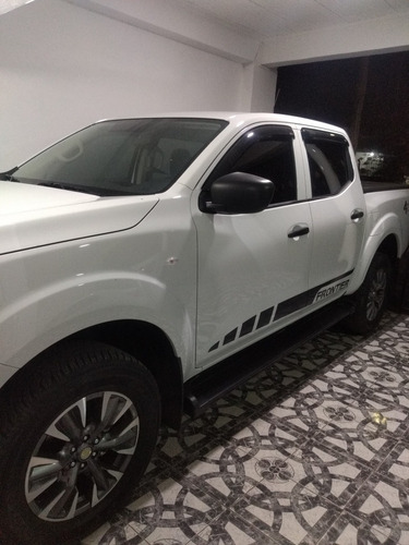 Nissan Frontier 2020 2.3 Se Cd 4x4 Mt
