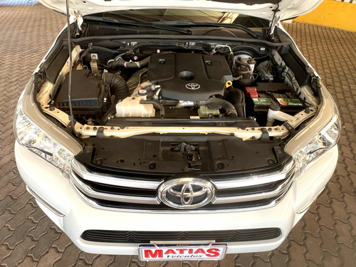 Toyota Hilux 2.8 Tdi Srv Cab. Dupla 4x4 Aut. 4p