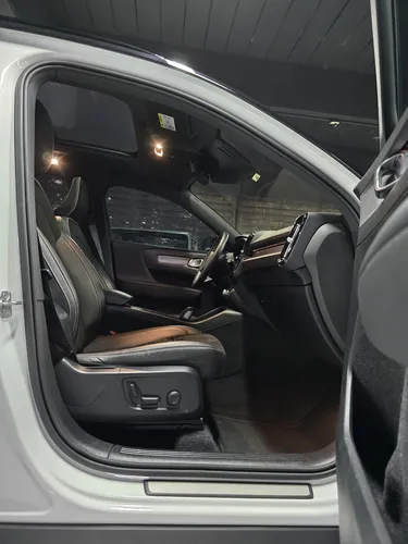 Volvo XC40 2.0 T5 Awd R-design