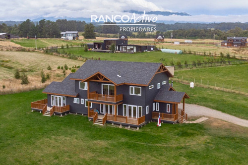 Acogedora Casa Con Bajada Lago En Fundo Arthur, Puerto Varas