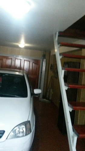 Imagen 8 de 15 de Excelente Chalet En Palomar Calle Bergamini Al 3000