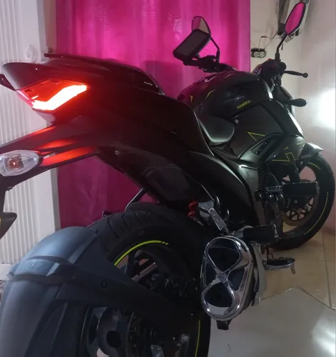 Excelente Estado Es La Gixxer 150fi Abs