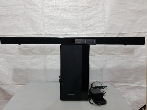 Barra De Sonido Con Subwoofer Inalambrico Samsung Hw-k450 (Usado)