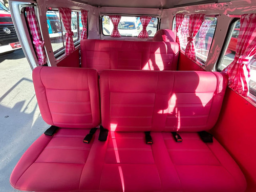 Volkswagen Kombi 1.4 Standard Total Flex 3p
