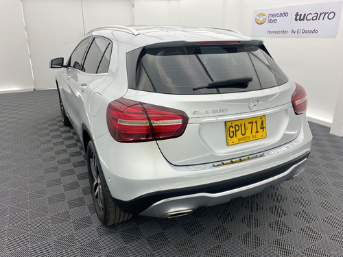 Imagen 6 de 25 de Mercedez Benz Clase Gla 200 Urban 1.6