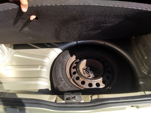 Renault Clio 1.2 Authentique Pack I 75cv 2011