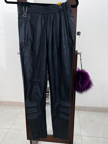 Pantalon Cuero