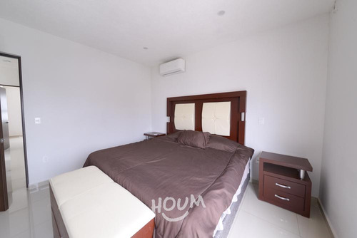 Casa En Senderos De Monte Verde, Tlajomulco De Zúñiga Con 3 Recámaras, 162 M², Id: 87017
