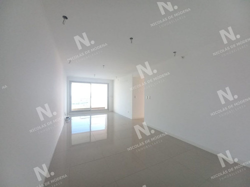 Imagen 8 de 20 de Oportunidad. Se Vende Apartamento De 2 Dormitorios Con Hermosa Vista Al Mar, Zona Aidy Grill Punta Del Este - Punta Del Este Brava