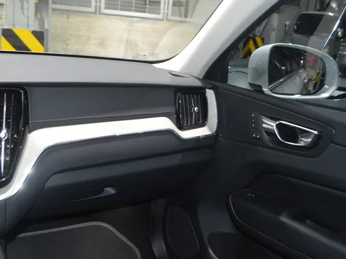 Volvo XC60 B6 INSCRIPTION HIBRIDA 4WD