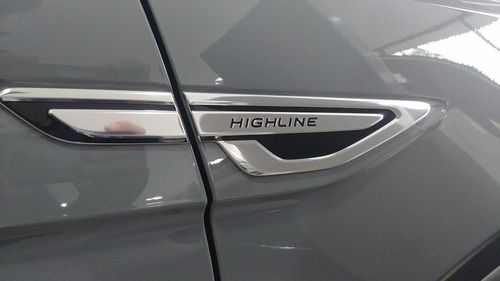 Volkswagen Nivus Highline Hd