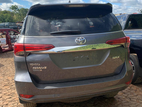Imagem 4 de 12 de Sucata De Toyota Hilux Sw4 Srx 2.8 4x4 2020 Automática