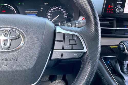 Toyota Sienna 2021