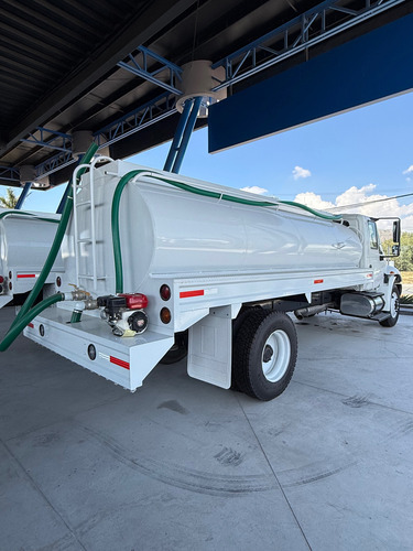 International 4300 Modelo 2014 Pipa Nueva 10,000 Litros