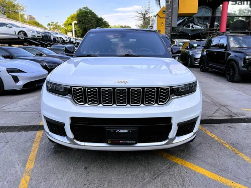 Jeep Grand Cherokee Summit L