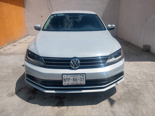 Imagen 6 de 15 de Volkswagen Jetta Trendline 2017