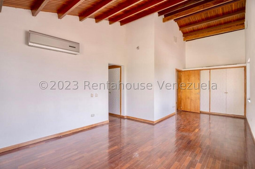 Imagen 25 de 27 de Espectacular Casa Amplia Y Bien Distribuida En Venta Altamira Caracas 23-28229