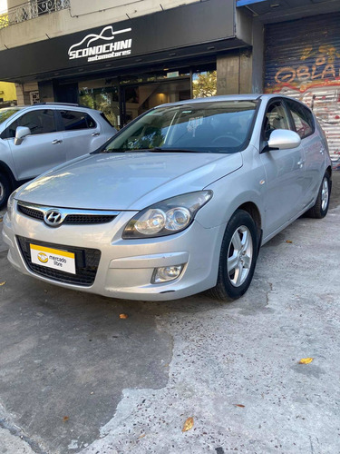 Hyundai I30 1.4 Gls Seguridad L Mt 2011