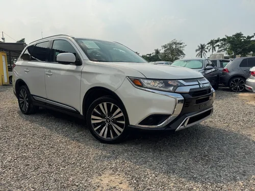 Mitsubishi Outlander 2.4 Es Cvt