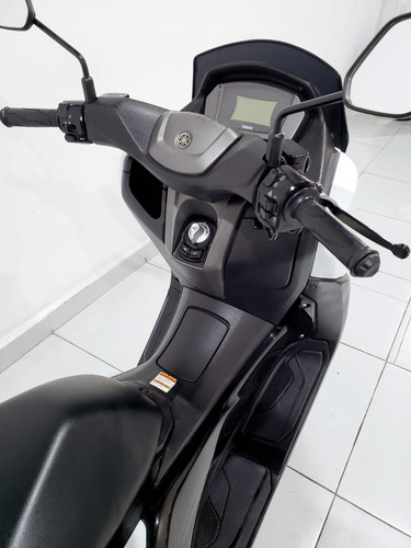 Yamaha Nmax 2022 Branca