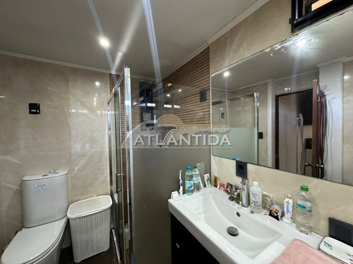 Venta En Atlántida, A 3 Cuadras De Av Artigas, Casa Principal, Barbacoa, Apto Al Fondo Y Piscina Climatizada. Inm Atlántida.