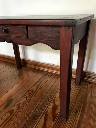 Antigua Mesa De Madera Auxiliar Con Cajón