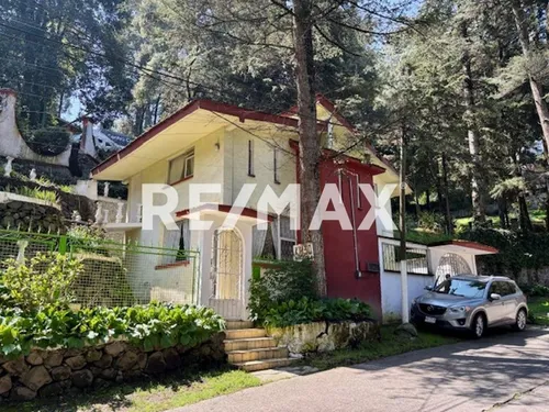 Casa En Venta En Desierto De Los Leones, Santa Rosa Xochiac