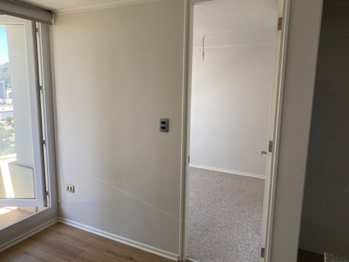 Collao 400, Arriendo Departamento Con Estacionamiento