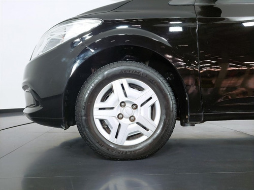 Imagem 7 de 15 de 177377 - Chevrolet Onix 2015 Com Garantia
