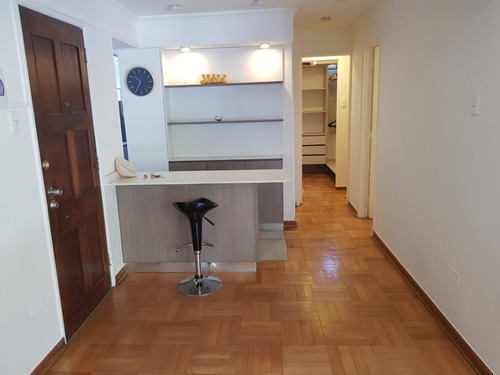 Arriendo Remodelado/ Amoblado 2d2b Seguro Y A Pasos De Todo