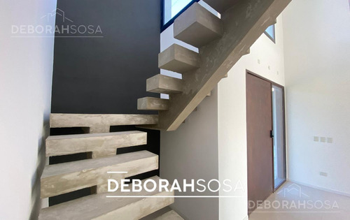 Casa En Venta 5 Ambientes - El Canton Escobar Zona Norte