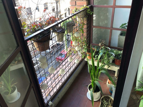 Imagen 4 de 30 de Venta 3 Ambientes Almagro Con Coch Lumin Al Frente