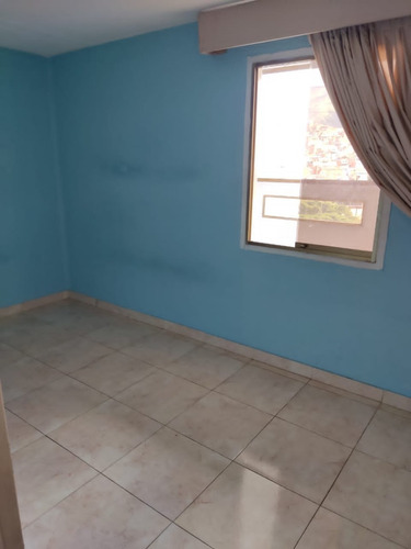 Imagen 9 de 15 de Apartamento En Venta Catia Recta Magallanes De Catia