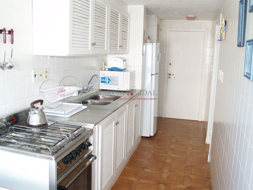 Imagen 9 de 15 de Apartamento En Peninsula - Punta Del Este