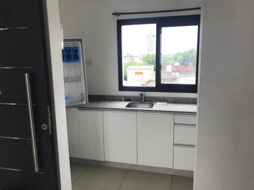 Imagen 3 de 7 de Venta Departamento Monoambiente Al Frente Ubicado En El Barrio De Mataderos Chascomús 5900