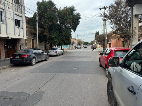 Alquilo Galpon Mas Local Y Oficinas Barrio Alberdi