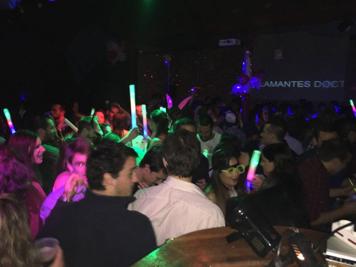 Imagen 3 de 9 de Salon Fiestas Y Eventos, En Zona Céntrica , Saha.fest