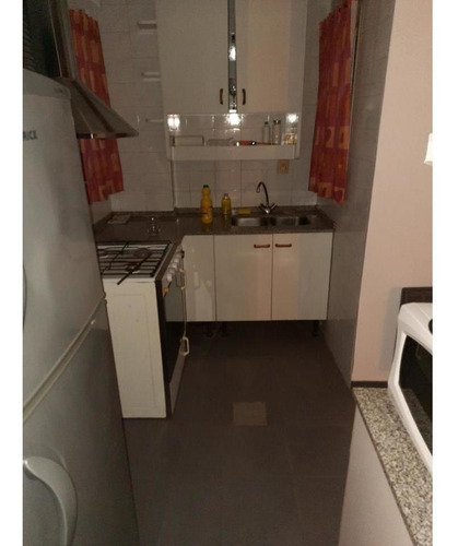 Imagen 4 de 5 de Alquilo Departamento Por Día Microcentro En San Juan