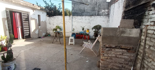 Venta Casa A Reciclar En Alto Alberdi 3 Dorm