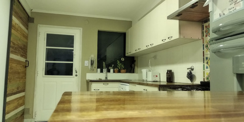 Imagen 2 de 14 de Hermosa Y Acogedora Casa En Tandil Hidromasaje Y Parrilla.