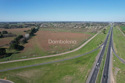 Imagen 5 de 11 de Terreno Fraccion En Venta Sobre Colectora Norte Acceso Oeste Luján G.b.a. Zona Oeste